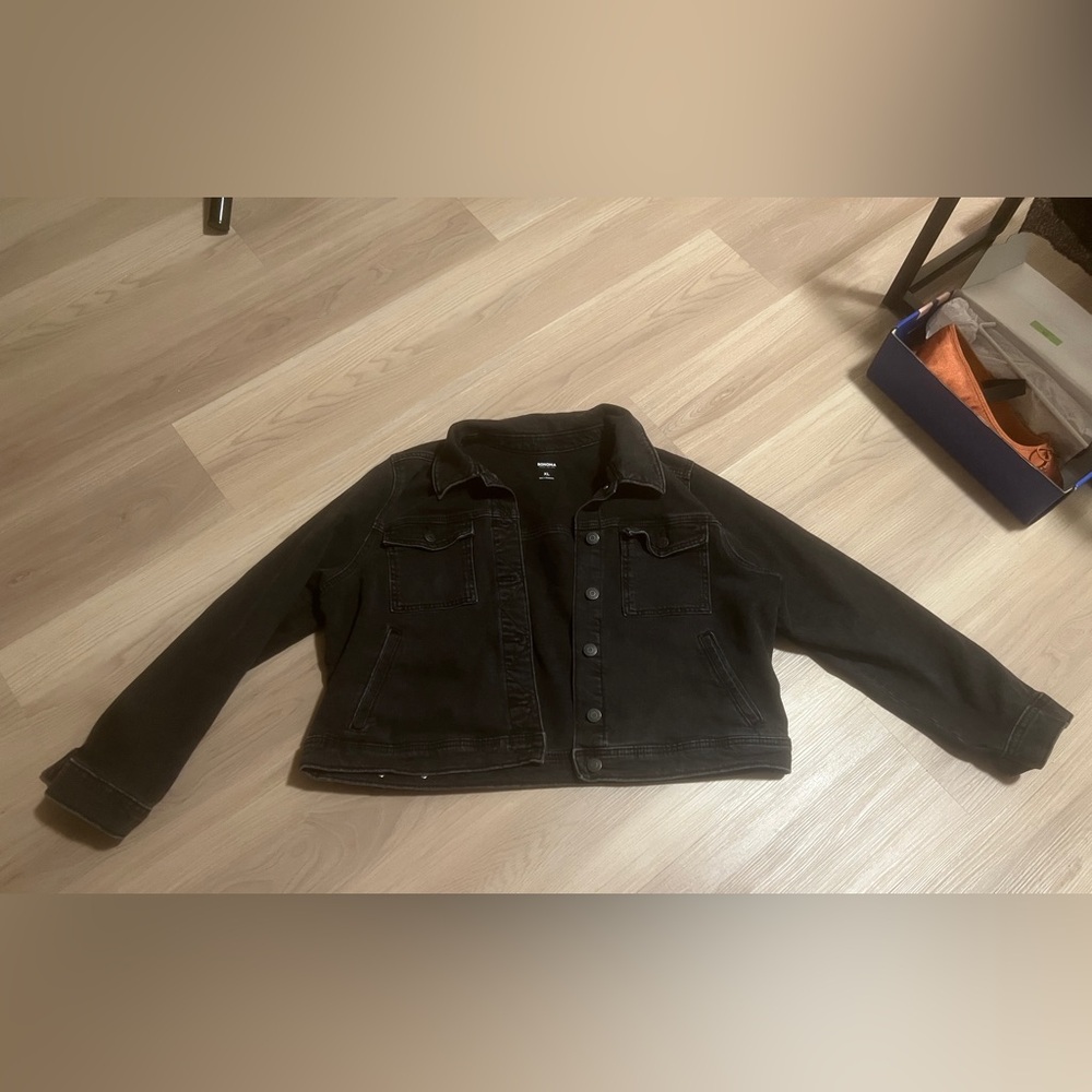 Women’s Sonoma black denim jean jacket